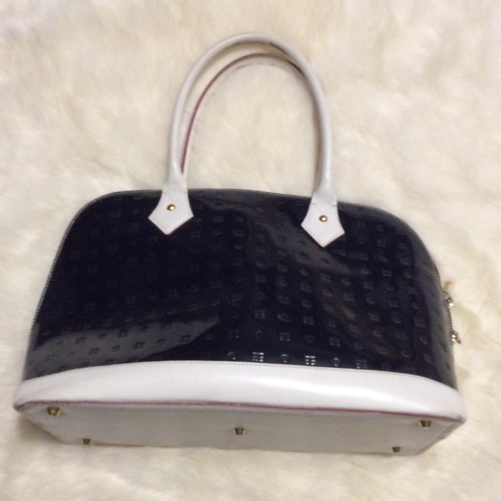 ACADIA Black Patent & White Leather BAG Quality